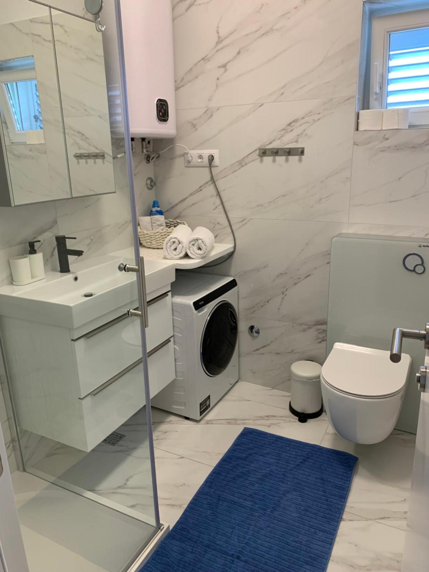 Deluxe Suites Anna Vodice Extérieur photo